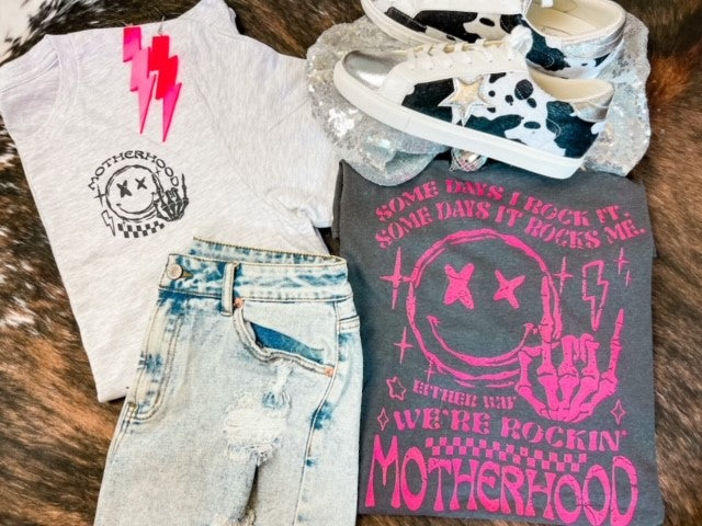 Motherhood Comfort Colors Graphic Tee