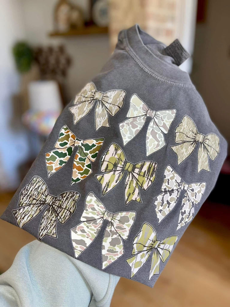 Camo Bows Comfort Colors Graphic Tee
